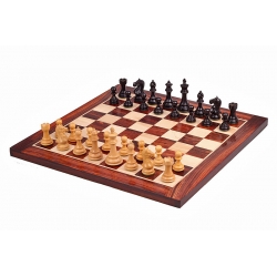 SUPREME BLACK AND ROSEWOOD CHESS SET
